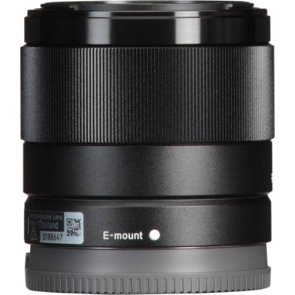 Sony FE 28mm f/2 Lens - Image 3
