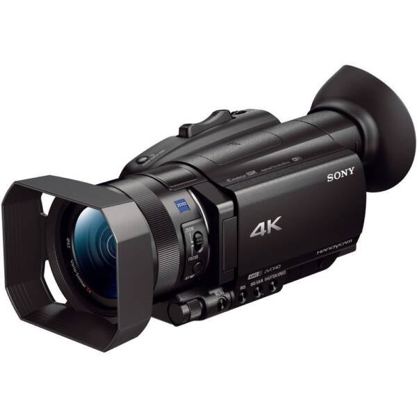 Sony FDR-AX700 4K Camcorder - Image 2