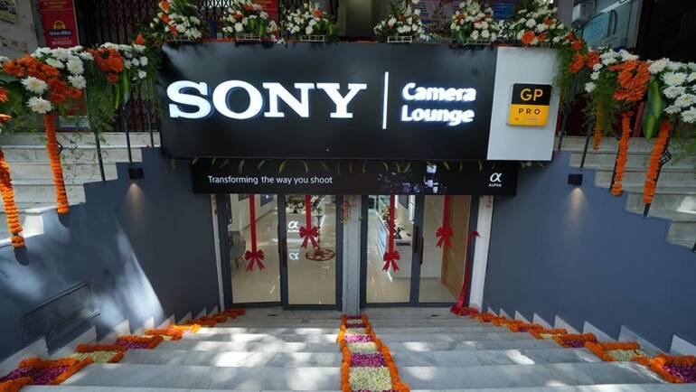 Step Inside Sony Camera Lounge GP Pro – New Delhi’s Ultimate Imaging Experience