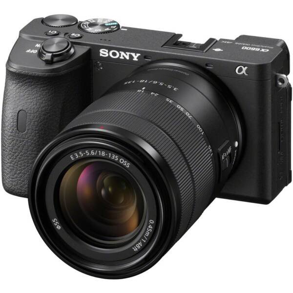 Sony a6600 Mirrorless Camera with 18-135mm f/3.5-5.6 Lens - Image 4